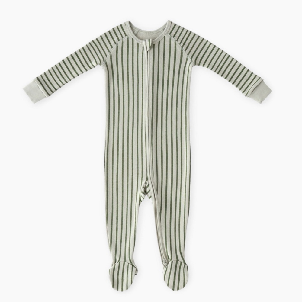 PEHR VGUC 100% Organic CottonSad Beige Footie Zip Up Pajamas